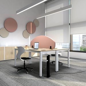 séparateur de bureau sur bureau