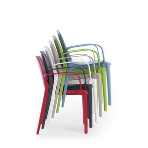 chaise contemporaine