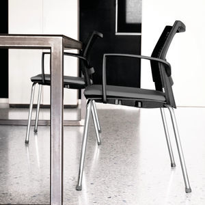 chaise contemporaine