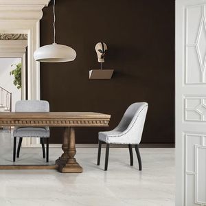 chaise contemporaine