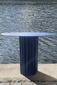 table contemporaine