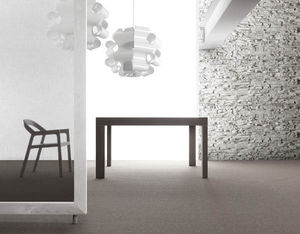 table contemporaine