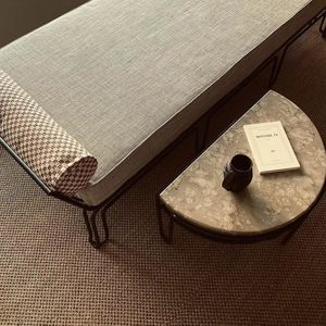 table basse contemporaine