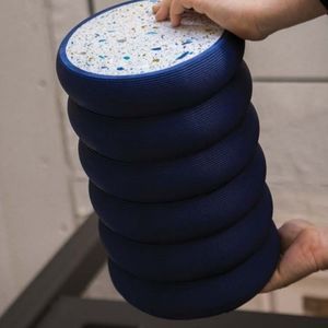pot de fleur en plastique