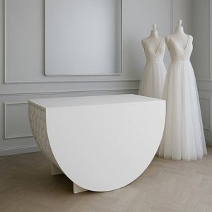 table d'appoint design minimaliste 1