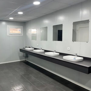 cabine sanitaire extérieure multiple