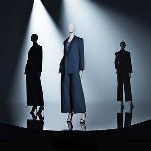mannequin de vitrine femme