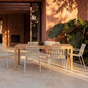 ensemble table et chaises contemporain