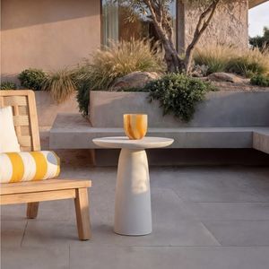 table d'appoint design minimaliste