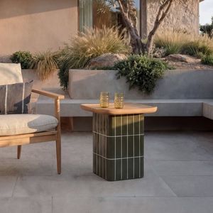 table d'appoint contemporaine