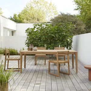 ensemble table et chaises contemporain