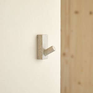 patère contemporaine 1