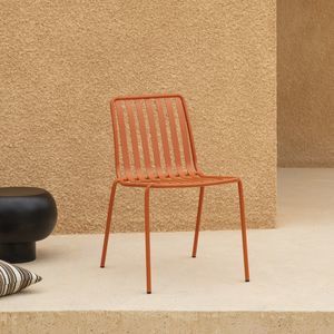 chaise de jardin moderne
