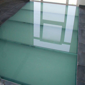 panneau en verre structurel