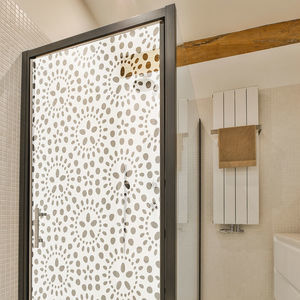 film décoratif de douche 1
