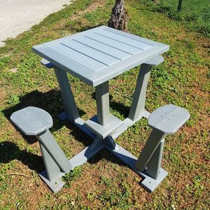 table mange-debout contemporaine