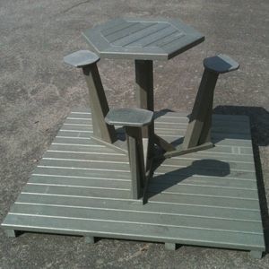 table mange-debout contemporaine