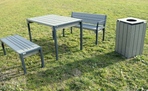 ensemble table et bancs contemporain