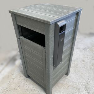 poubelle avec cendrier intégré