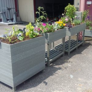 carré potager en plastique recyclé