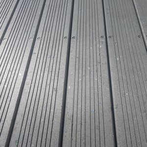 lame de terrasse en plastique recyclé