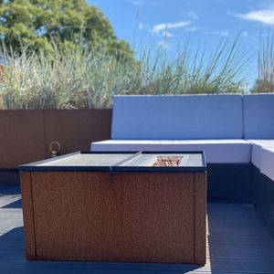 table d'appoint design minimaliste
