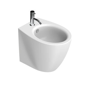 bidet en céramique