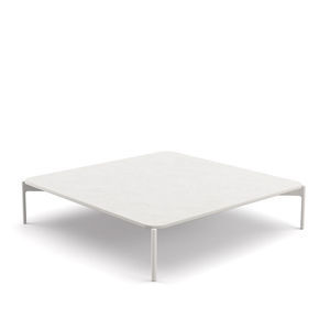 table basse contemporaine