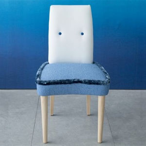 chaise contemporaine