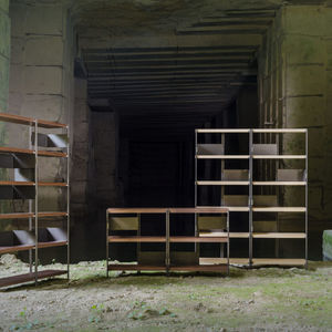 console contemporaine 1