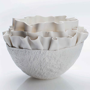 vase contemporain / en porcelaine / fait main