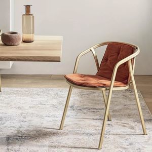 chaise de jardin contemporaine