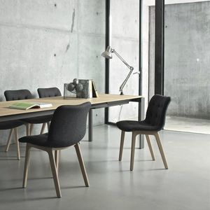 chaise contemporaine 1
