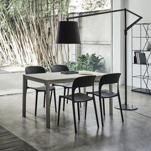 chaise contemporaine 1