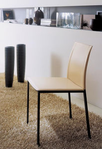 chaise contemporaine 1