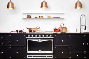 cuisinière à gaz / électrique / en inox