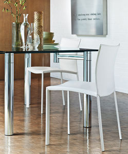 chaise contemporaine