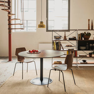 table contemporaine