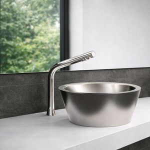 vasque console