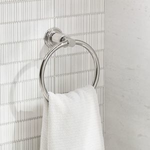 porte-serviettes en anneau 1