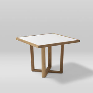 table à manger contemporaine