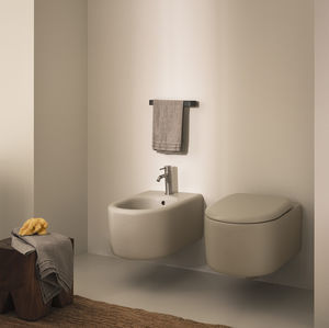 WC suspendu