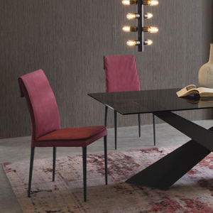 chaise contemporaine / tapissée / en tissu