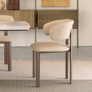 chaise contemporaine