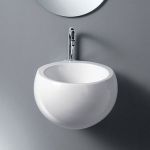 lave-mains suspendu
