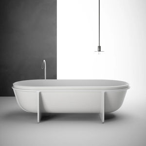 baignoire ovale 1