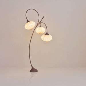 lampe sur pied
