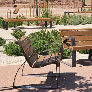 fauteuil urbain en bois 1