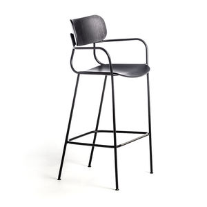 chaise de bar contemporaine / avec repose-pieds / avec accoudoirs / en frêne