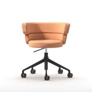 chaise contemporaine